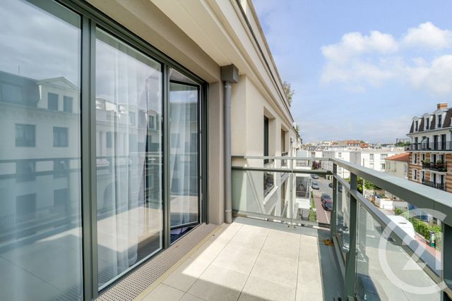 Appartement F3 à vendre - 3 pièces - 63.0 m2 - VANVES - 92 - ILE-DE-FRANCE - Century 21 Agence Fleurie