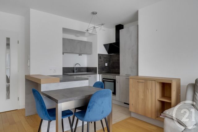 Appartement F3 à vendre - 3 pièces - 63.0 m2 - VANVES - 92 - ILE-DE-FRANCE - Century 21 Agence Fleurie