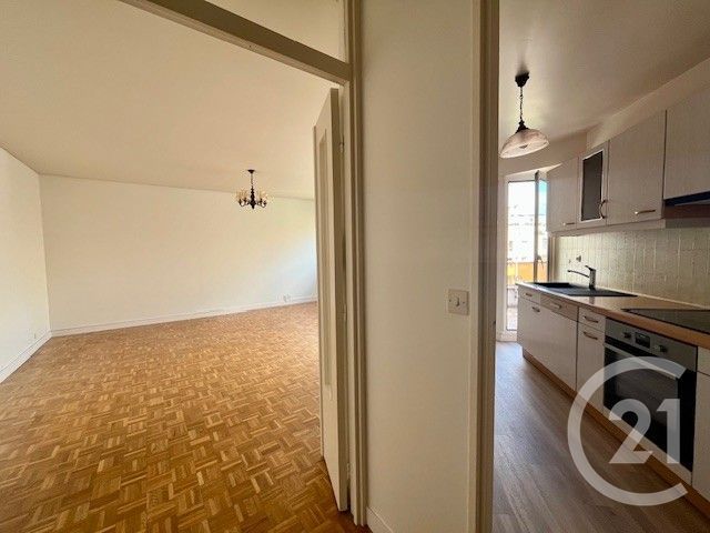 Appartement F3 à louer - 3 pièces - 71.84 m2 - VANVES - 92 - ILE-DE-FRANCE - Century 21 Agence Fleurie