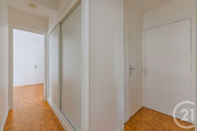 Appartement F2 à vendre - 2 pièces - 43.24 m2 - VANVES - 92 - ILE-DE-FRANCE - Century 21 Agence Fleurie