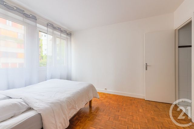 Appartement F2 à vendre - 2 pièces - 43.24 m2 - VANVES - 92 - ILE-DE-FRANCE - Century 21 Agence Fleurie