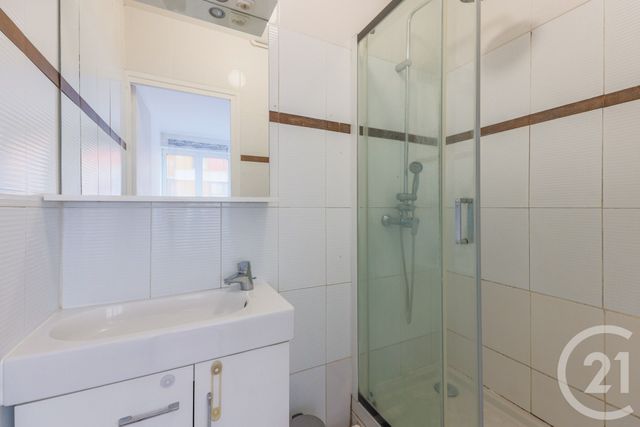 Appartement F2 à vendre - 2 pièces - 43.24 m2 - VANVES - 92 - ILE-DE-FRANCE - Century 21 Agence Fleurie