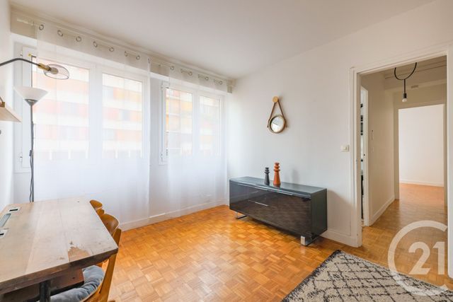 Appartement F2 à vendre - 2 pièces - 43.24 m2 - VANVES - 92 - ILE-DE-FRANCE - Century 21 Agence Fleurie