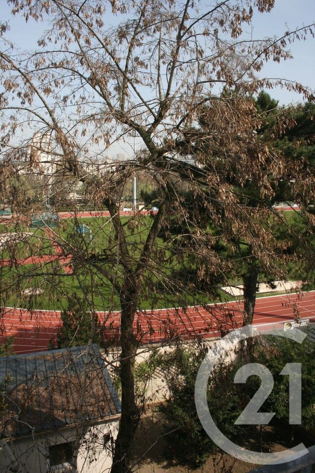 Appartement F2 à louer - 2 pièces - 42.6 m2 - VANVES - 92 - ILE-DE-FRANCE - Century 21 Agence Fleurie