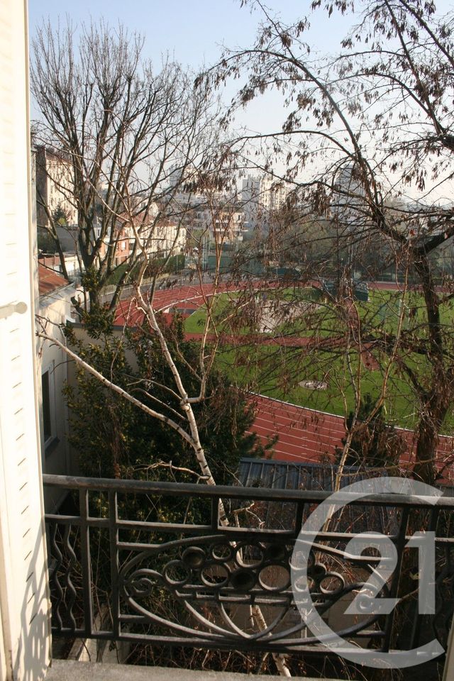 Appartement F2 à louer - 2 pièces - 42.6 m2 - VANVES - 92 - ILE-DE-FRANCE - Century 21 Agence Fleurie