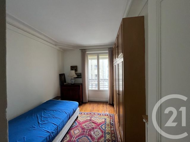 Appartement F3 à louer - 3 pièces - 51.0 m2 - PARIS - 75116 - ILE-DE-FRANCE - Century 21 Agence Fleurie