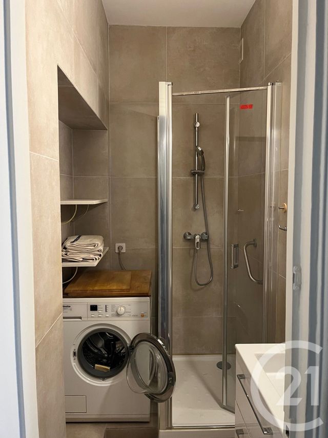 Appartement F3 à louer - 3 pièces - 51.0 m2 - PARIS - 75116 - ILE-DE-FRANCE - Century 21 Agence Fleurie