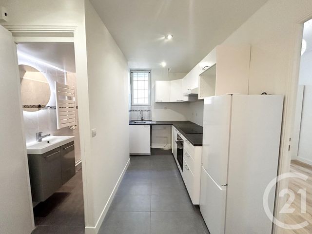 Appartement F3 à louer - 3 pièces - 42.0 m2 - VANVES - 92 - ILE-DE-FRANCE - Century 21 Agence Fleurie
