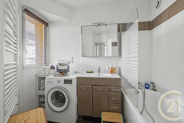 Appartement F3 à vendre - 3 pièces - 75.0 m2 - VANVES - 92 - ILE-DE-FRANCE - Century 21 Agence Fleurie
