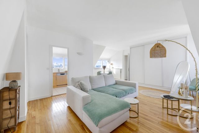 Appartement F3 à vendre - 3 pièces - 72.0 m2 - ISSY LES MOULINEAUX - 92 - ILE-DE-FRANCE - Century 21 Agence Fleurie