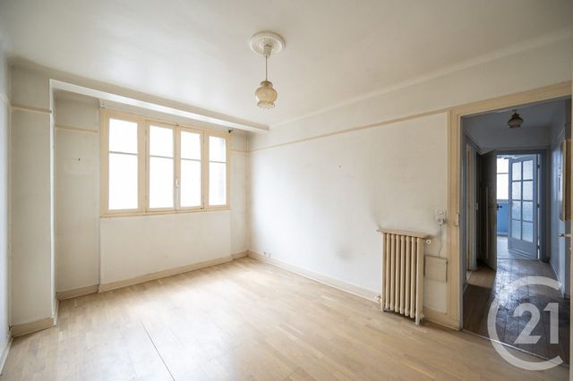 Appartement F2 à vendre - 2 pièces - 38.34 m2 - VANVES - 92 - ILE-DE-FRANCE - Century 21 Agence Fleurie