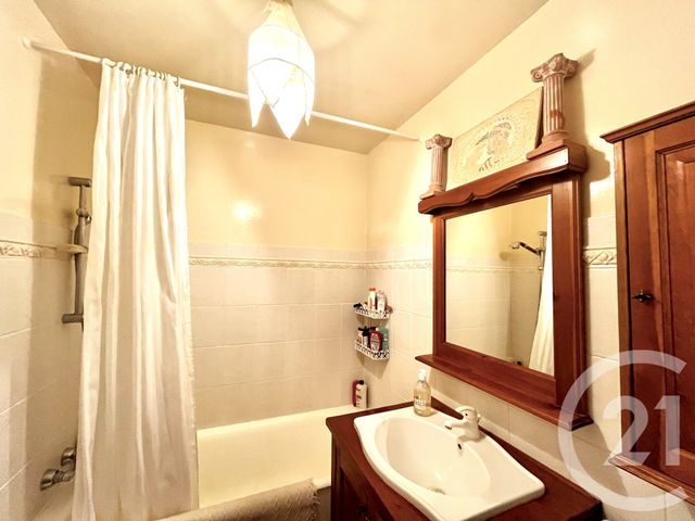 Appartement F3 à vendre - 3 pièces - 65.0 m2 - CHATILLON - 92 - ILE-DE-FRANCE - Century 21 Agence Fleurie