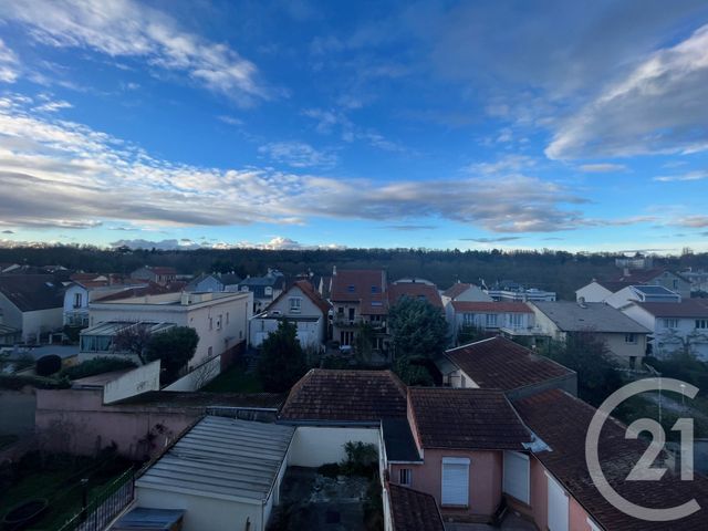 Appartement F2 à louer - 2 pièces - 30.0 m2 - MAISONS ALFORT - 94 - ILE-DE-FRANCE - Century 21 Agence Fleurie
