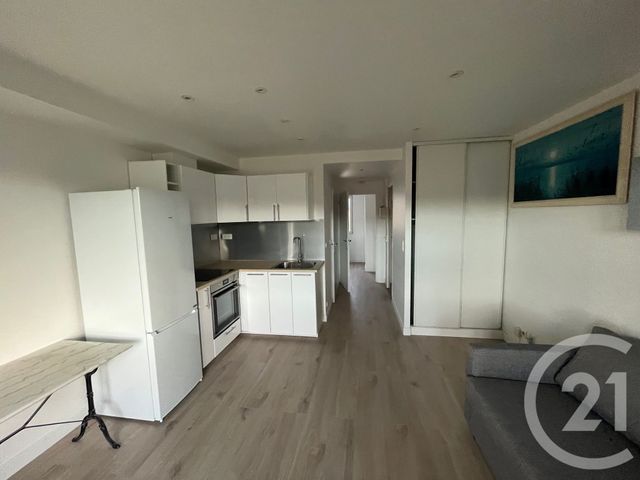 Appartement F2 à louer - 2 pièces - 30.0 m2 - MAISONS ALFORT - 94 - ILE-DE-FRANCE - Century 21 Agence Fleurie