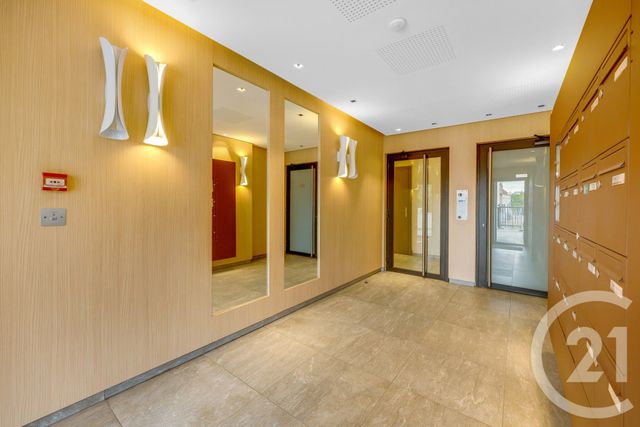 Appartement F3 à vendre - 3 pièces - 62.0 m2 - VANVES - 92 - ILE-DE-FRANCE - Century 21 Agence Fleurie