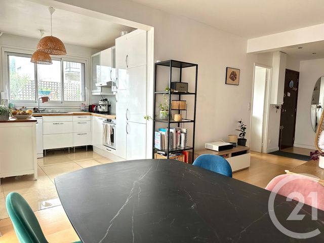 Appartement F3 à vendre - 3 pièces - 58.06 m2 - MALAKOFF - 92 - ILE-DE-FRANCE - Century 21 Agence Fleurie