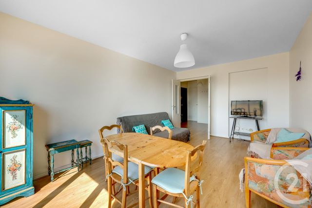 Afficher la photo en grand Appartement F4 à vendre - 3 pièces - 71.12 m2 - VANVES - 92 - ILE-DE-FRANCE - Century 21 Agence Fleurie