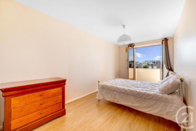 Afficher la photo en grand Appartement F4 à vendre - 3 pièces - 71.12 m2 - VANVES - 92 - ILE-DE-FRANCE - Century 21 Agence Fleurie