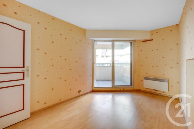 Appartement F3 à vendre - 3 pièces - 72.0 m2 - VANVES - 92 - ILE-DE-FRANCE - Century 21 Agence Fleurie