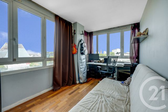 Afficher la photo en grand Appartement F4 à vendre - 4 pièces - 73.0 m2 - PARIS - 75015 - ILE-DE-FRANCE - Century 21 Agence Fleurie