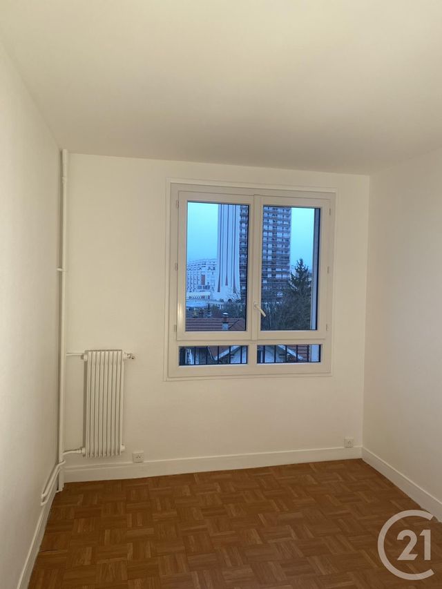 Appartement F2 à louer - 2 pièces - 40.5 m2 - VANVES - 92 - ILE-DE-FRANCE - Century 21 Agence Fleurie