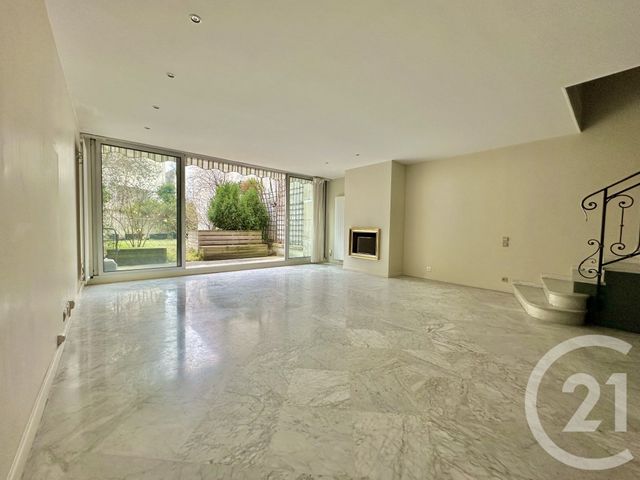 Appartement Duplex à vendre - 4 pièces - 130.0 m2 - VANVES - 92 - ILE-DE-FRANCE - Century 21 Agence Fleurie