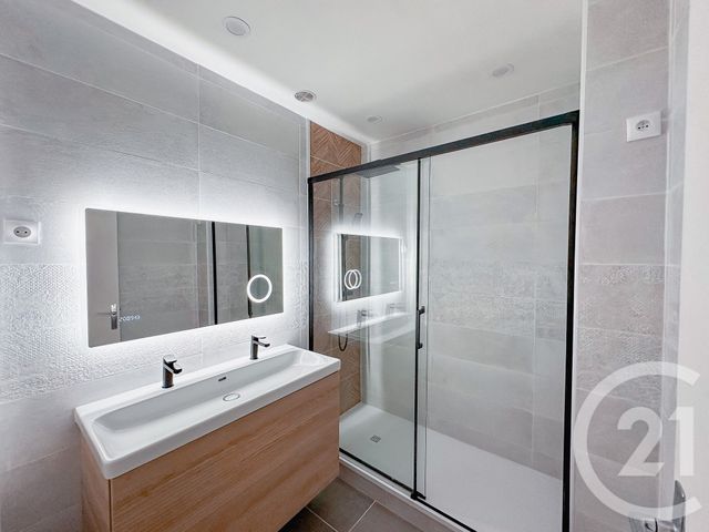 Appartement F4 à vendre - 4 pièces - 82.0 m2 - VANVES - 92 - ILE-DE-FRANCE - Century 21 Agence Fleurie