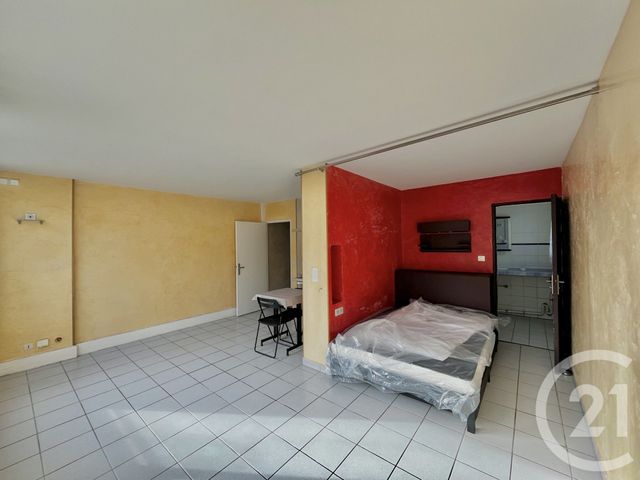 Appartement F1 à louer - 1 pièce - 34.0 m2 - PARIS - 75015 - ILE-DE-FRANCE - Century 21 Agence Fleurie