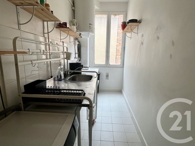 Appartement F2 à louer - 2 pièces - 30.0 m2 - VANVES - 92 - ILE-DE-FRANCE - Century 21 Agence Fleurie