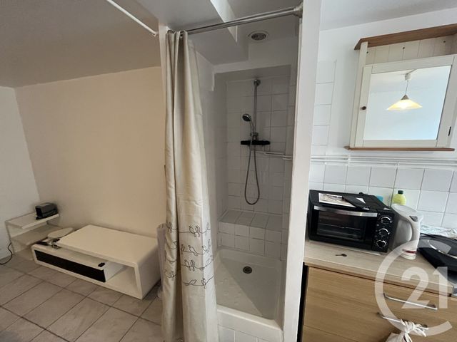 Appartement Studio à vendre - 1 pièce - 21.0 m2 - CLAMART - 92 - ILE-DE-FRANCE - Century 21 Agence Fleurie