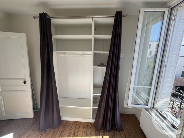 Appartement F2 à louer - 2 pièces - 30.0 m2 - VANVES - 92 - ILE-DE-FRANCE - Century 21 Agence Fleurie