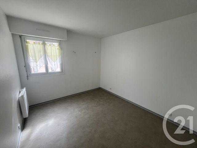 Appartement F3 à louer - 3 pièces - 65.0 m2 - VANVES - 92 - ILE-DE-FRANCE - Century 21 Agence Fleurie